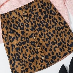 Alaiv Leopard Corduroy Skirt Medium